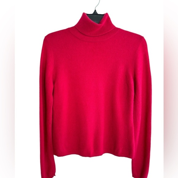 Sutton Studio 100% Cashmere Turtleneck Sweater Red Classic Womens Medium Petite - Picture 6 of 12
